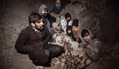躲藏土耳其山谷裡的阿富汗難民。(攝影／Alessio Paduano)