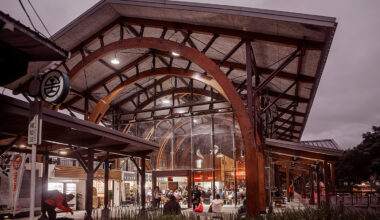 台東池上車站，以木拱及鋼構架表現構造美學和工藝精神。(攝影／劉子正)