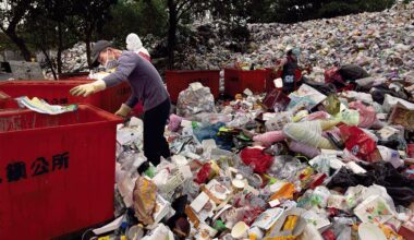 國發會的《2050淨零排放路線》，喊出「資源循環零廢棄」行動計畫，呼籲減少物質消耗、增加回收使用，回收供應鏈與再生材料的應用更顯關鍵。(攝影／劉子正)