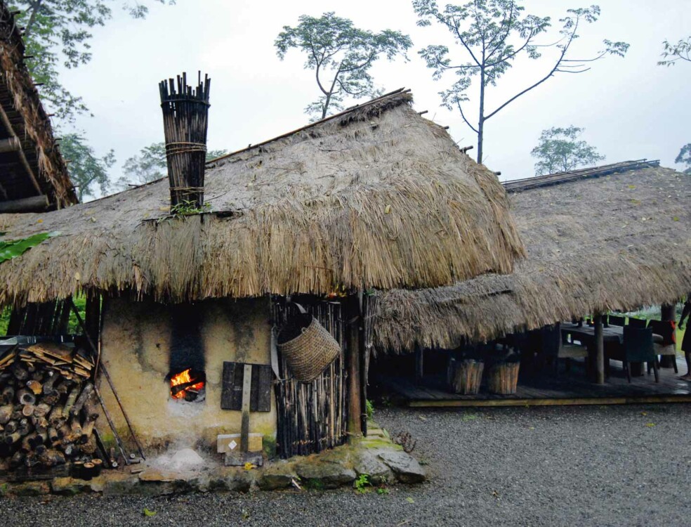 泰雅族傳統家屋的屋頂